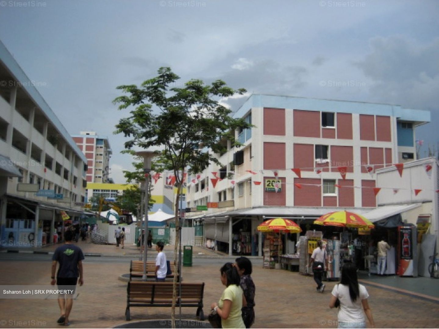 Bedok Town Centre (D16), Shop House #541533621
